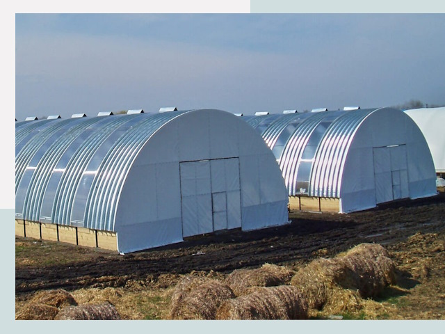 Сельскохозяйственные здания в Лангепасе